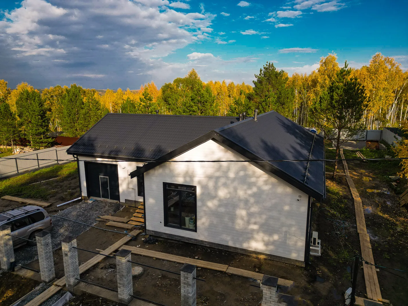 Двухэтажный дом с гаражом — фото 4