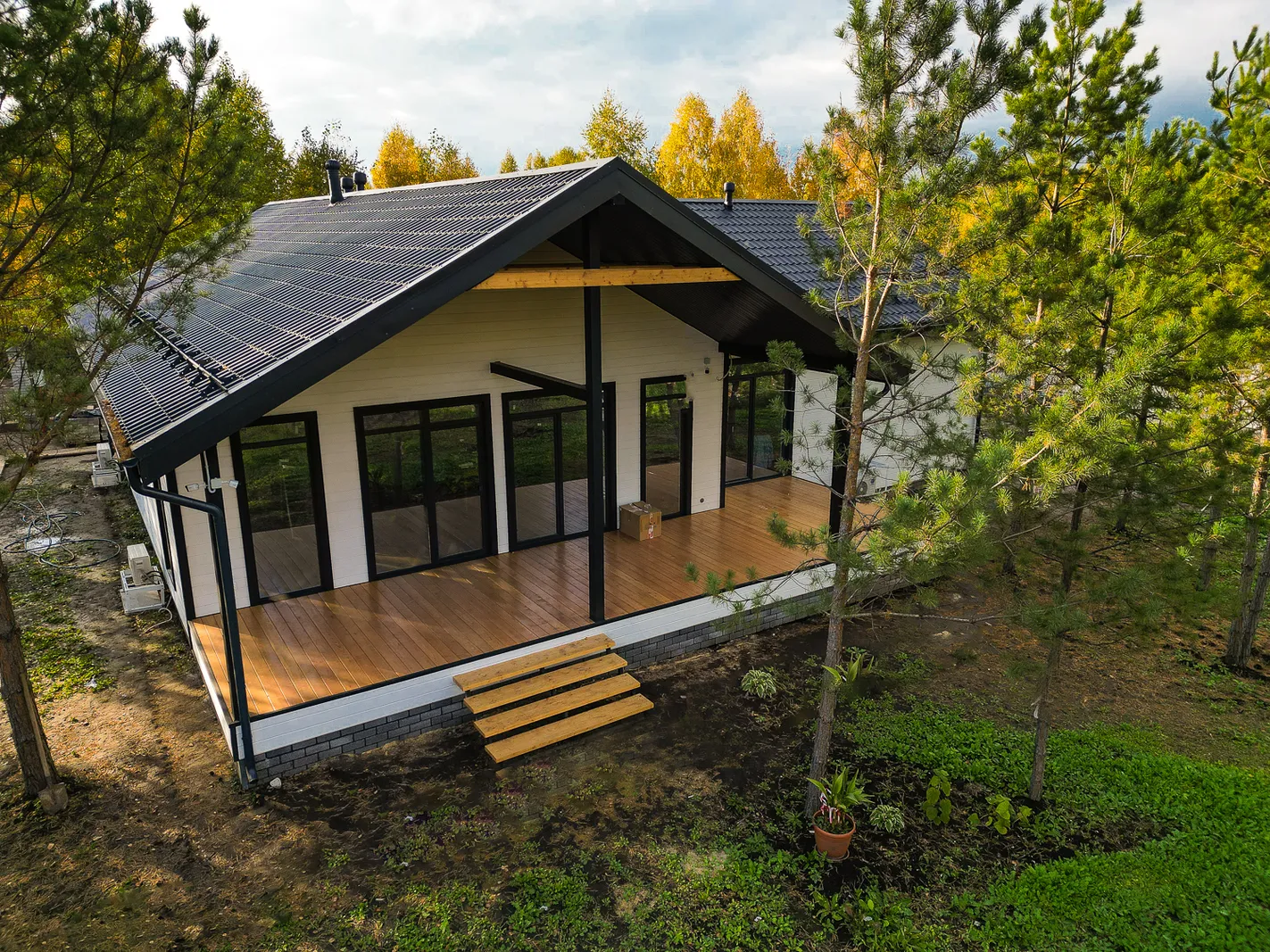 Двухэтажный дом с гаражом — фото 5